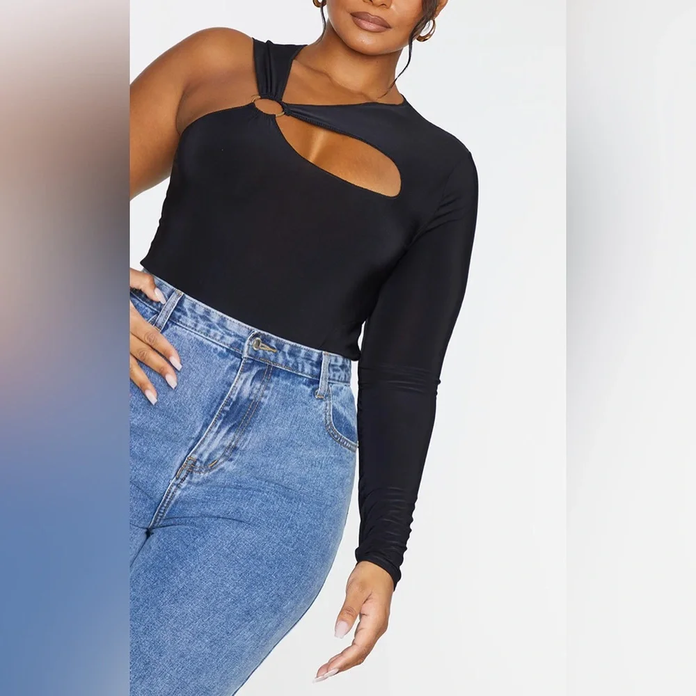 Black Ring Bodysuit PrettyLittleThing - Picture 4 of 7